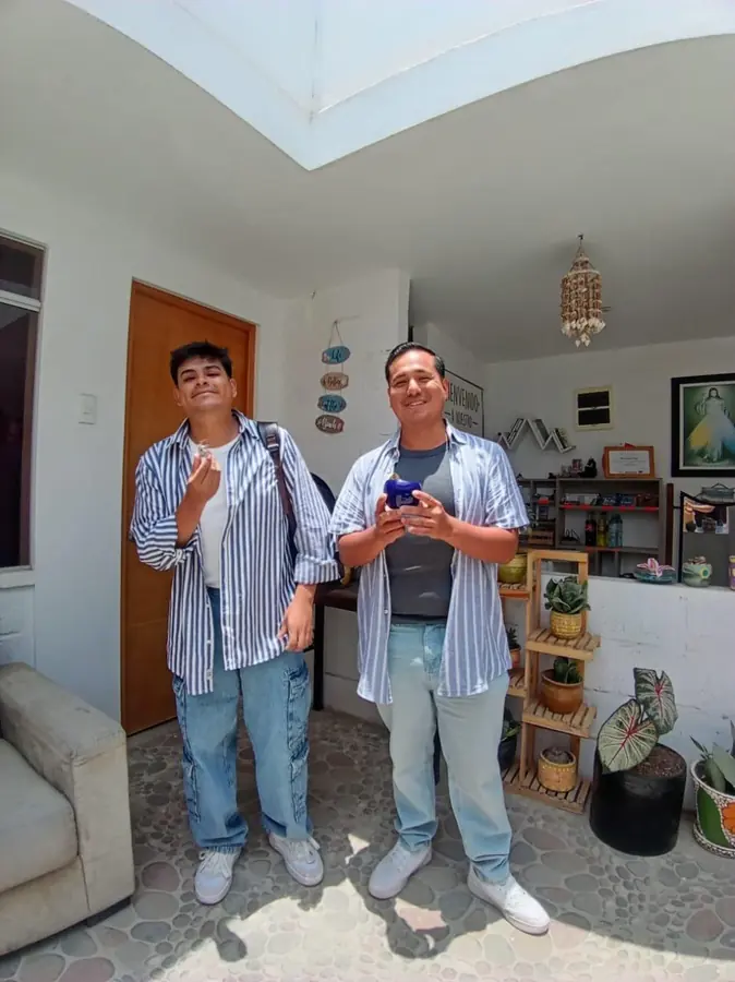 Amigos en el hotel